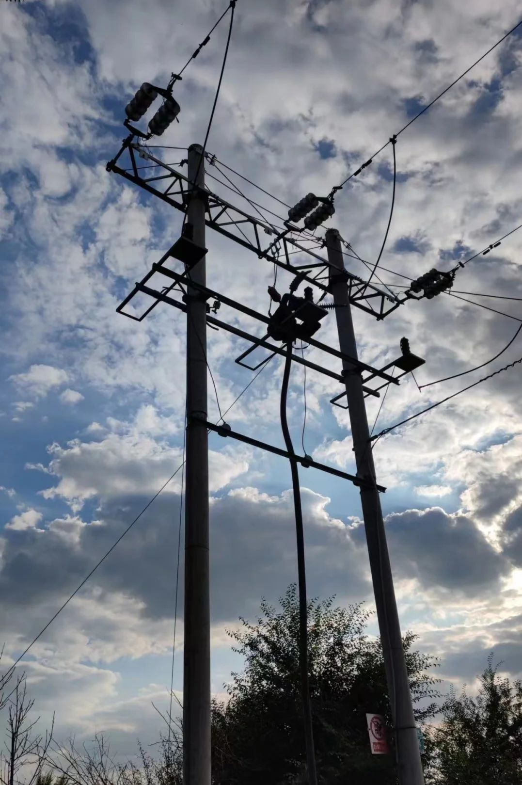 康高特Ronaldo高能量<a href='http://www.yspmgs.com/Ppzq/ersted.html'>電纜故障定位儀</a> 現(xiàn)場準(zhǔn)確檢測35kv電纜故障點(diǎn) 康高特Ronaldo高能量<a href='http://www.yspmgs.com/Ppzq/ersted.html'>電纜故障定位儀</a> 現(xiàn)場準(zhǔn)確檢測35kv電纜故障點(diǎn)