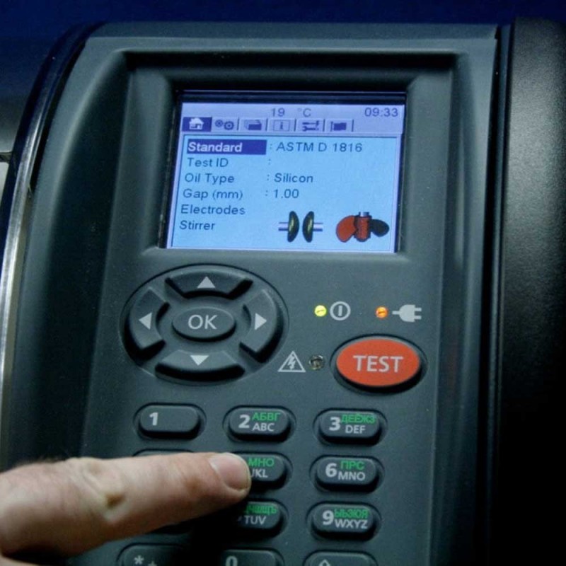 OTS便攜式<a href='http://www.yspmgs.com/Ppzq/b2.html'>絕緣油測(cè)試儀</a>