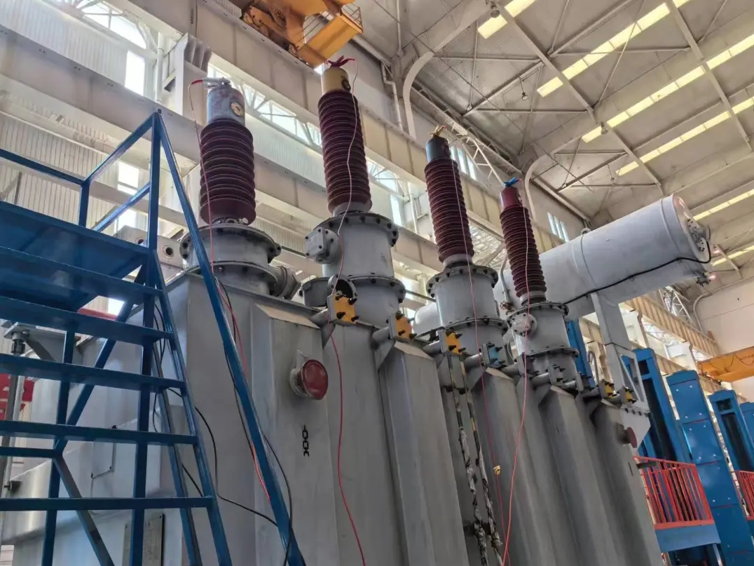 TRAX220變壓器及變電站測試系統(tǒng) TRAX220變壓器及變電站測試系統(tǒng)