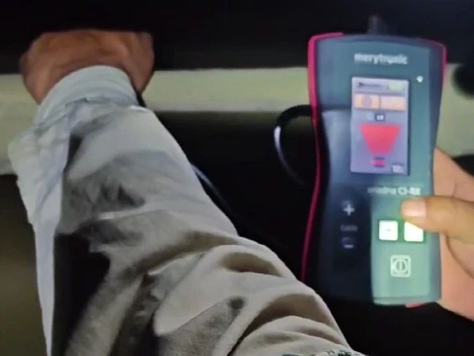 <a href='http://www.yspmgs.com/Cpzx/dianlanceshiyi/ariadna.html'>Ariadna CI</a>電纜帶電識(shí)別儀 <a href='http://www.yspmgs.com/Cpzx/dianlanceshiyi/ariadna.html'>Ariadna CI</a>電纜帶電識(shí)別儀