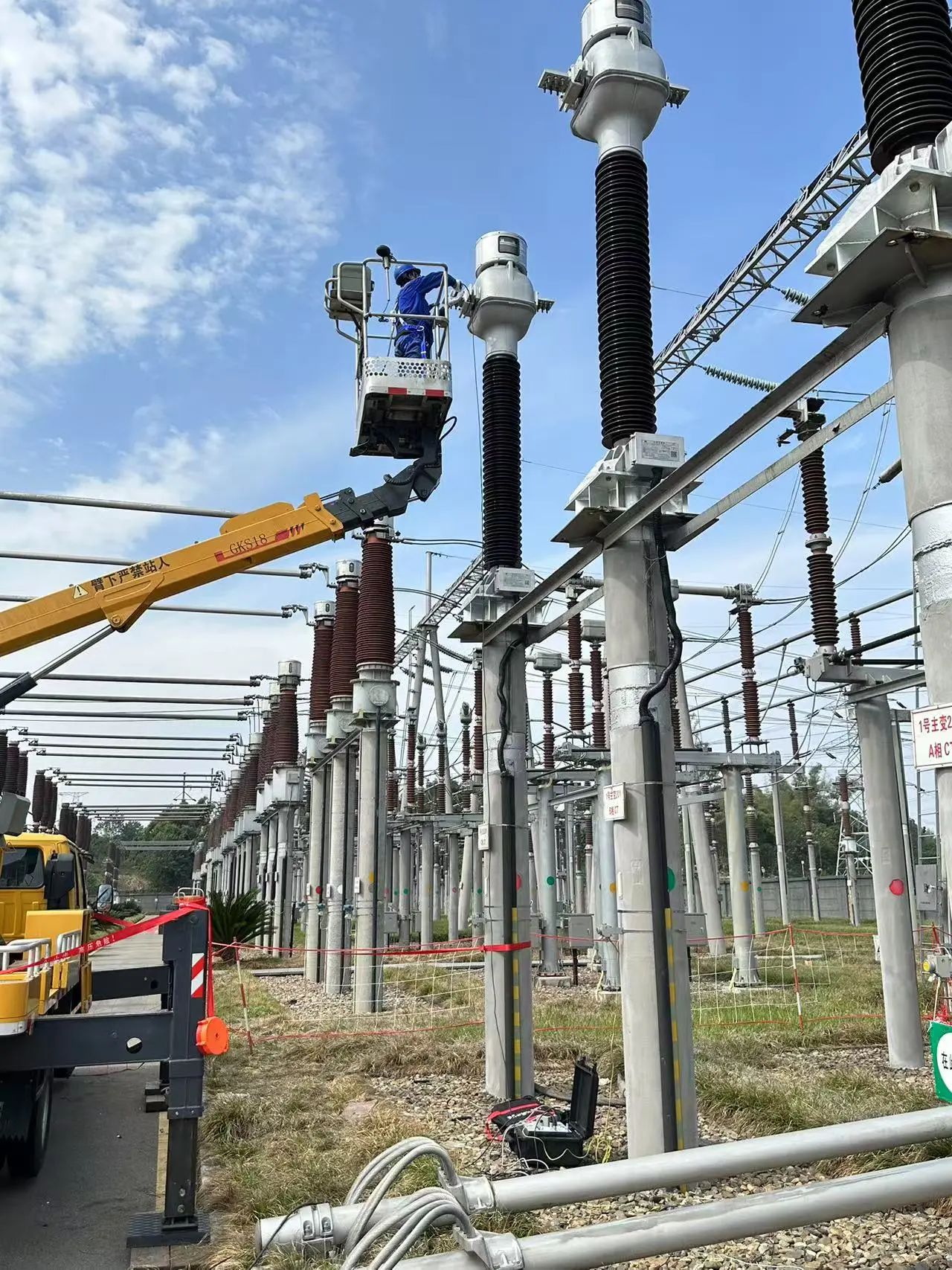 變壓器絕緣檢測現(xiàn)場 變壓器絕緣檢測現(xiàn)場